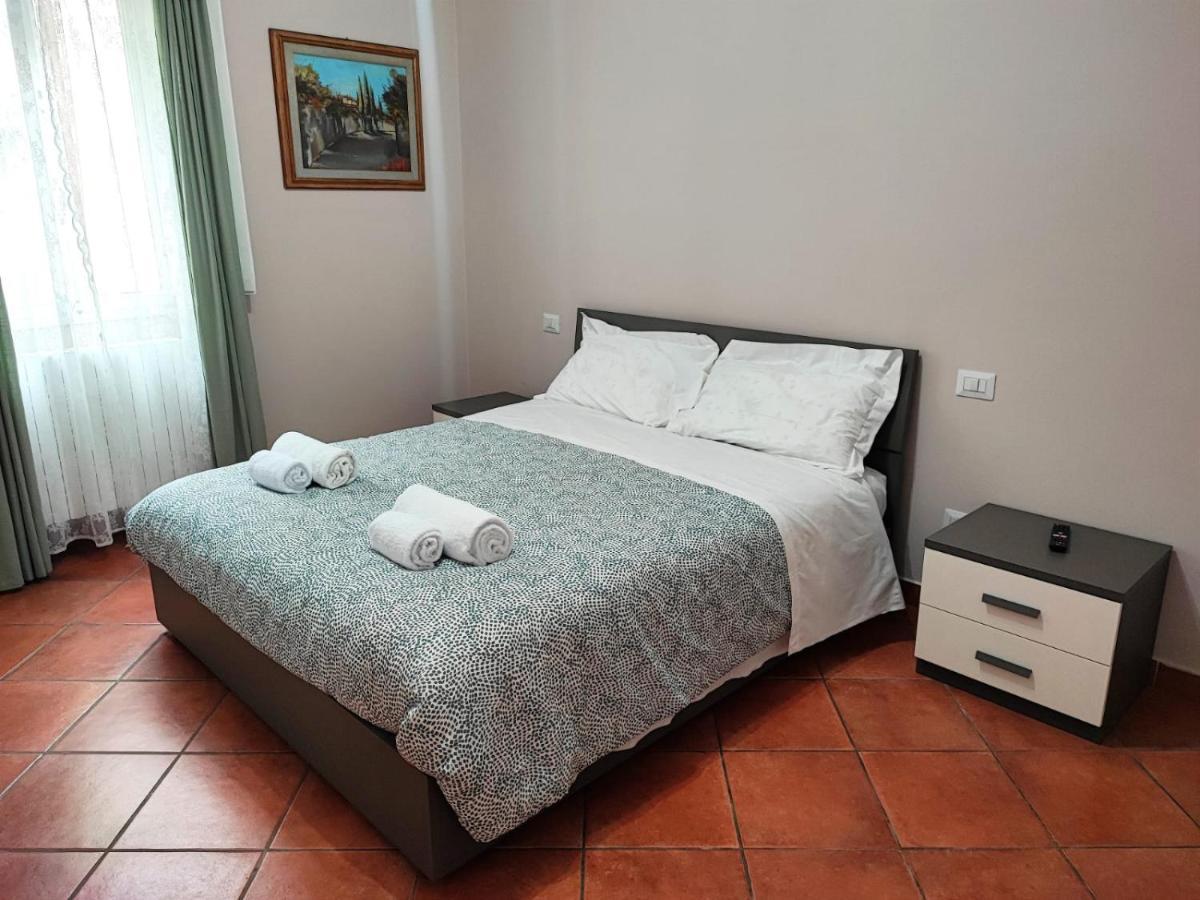 Romana Apartment For 4 Firenze Esterno foto